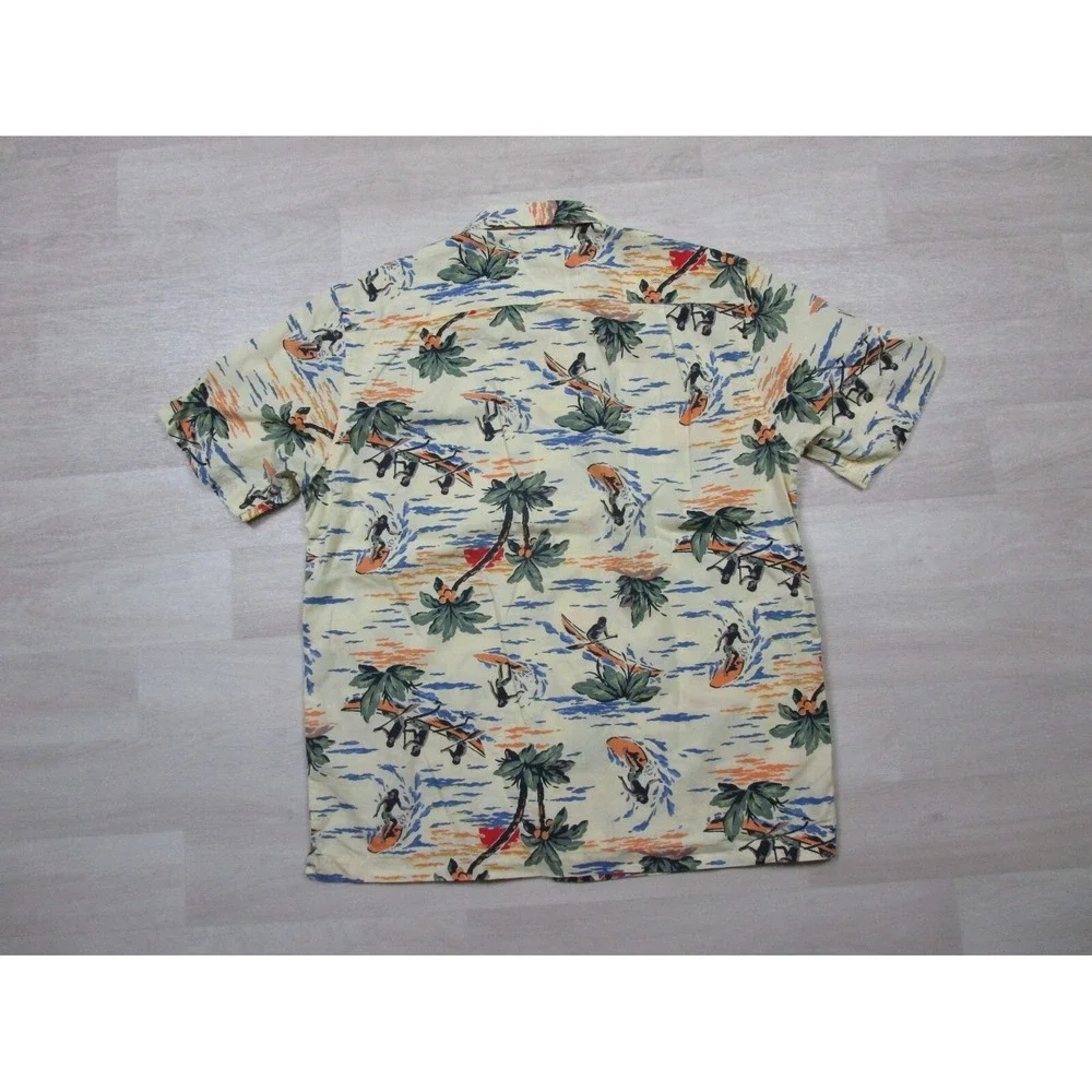 GAP Shirt Mens (XS) Hawaiian Aloha‎ Surfer Print Short Sleeve Summer Button Up